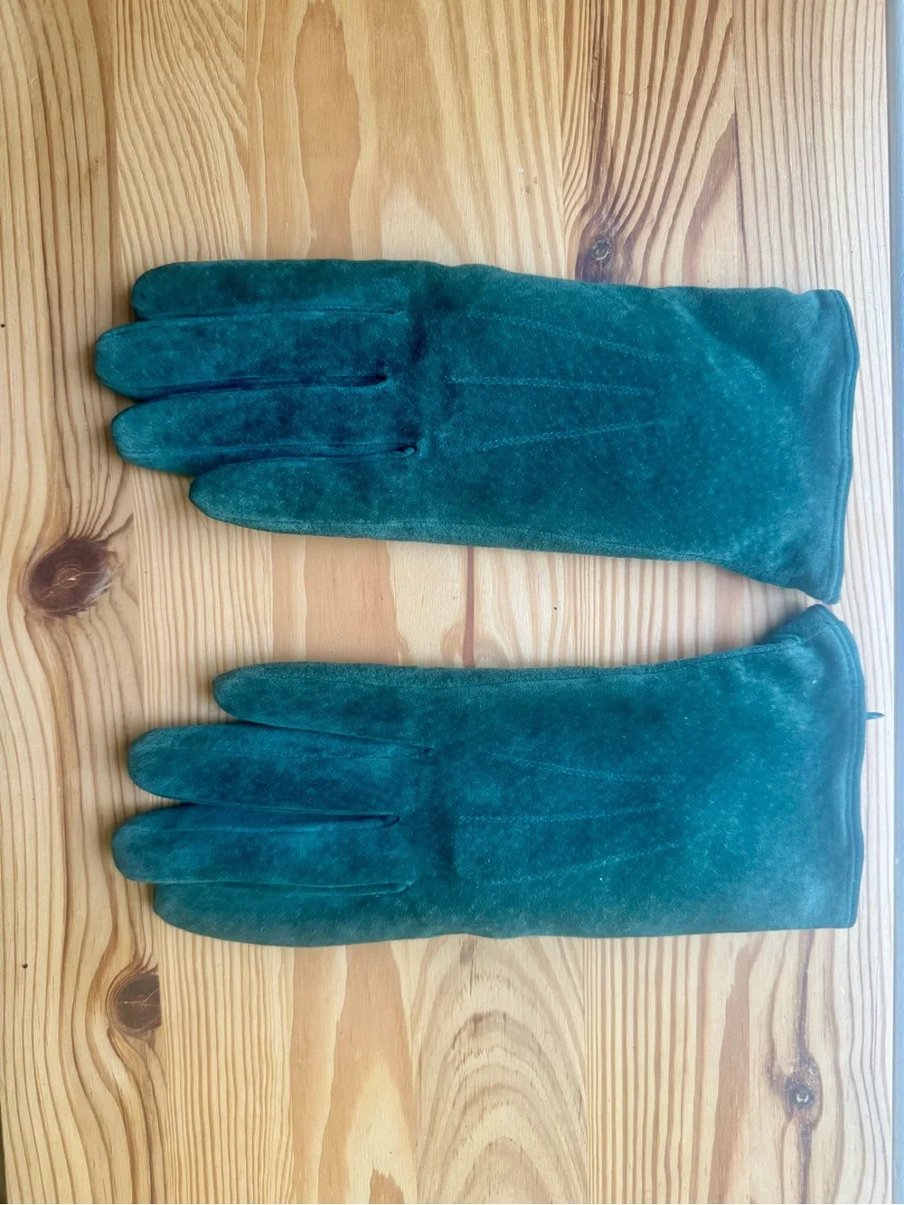 H&M soft suede